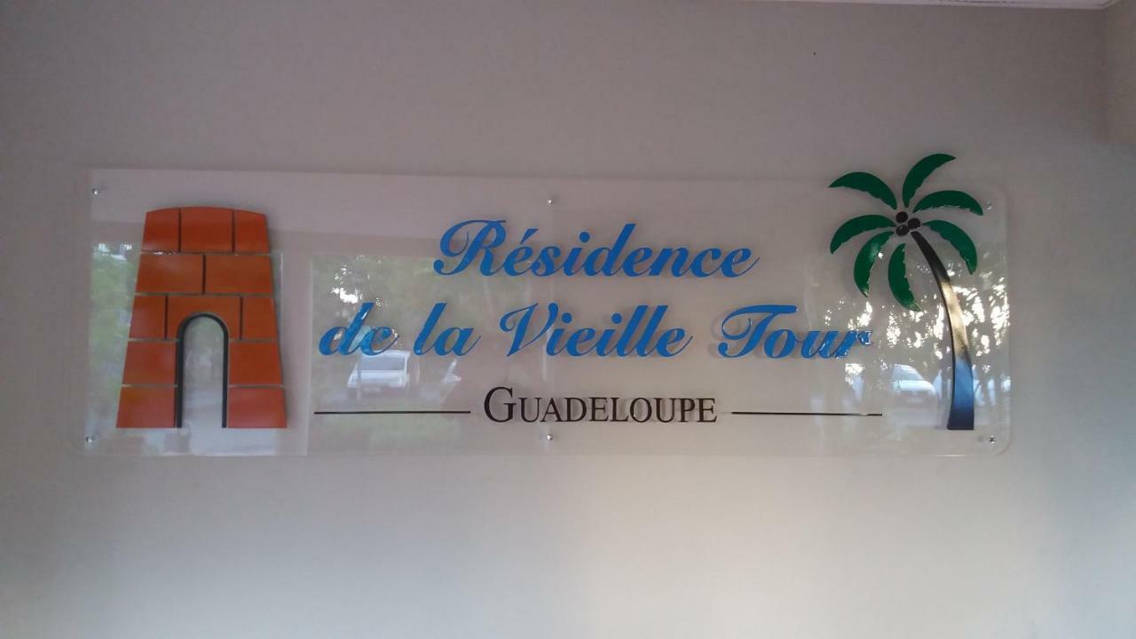 Studio En Bord De Mer - Residence La Vieille Tour Ле-Гозье Экстерьер фото